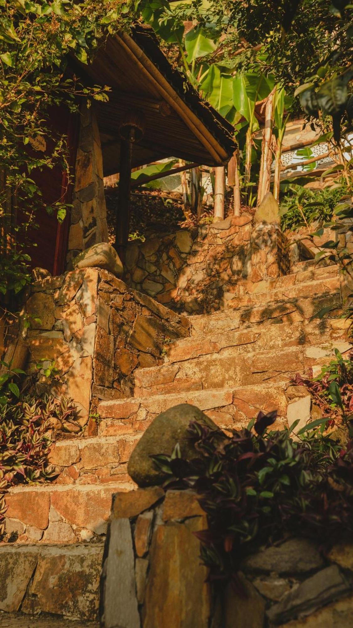 Khong Gian Van Hoa Tra Suoi Giang Nghia Lo Luaran gambar
